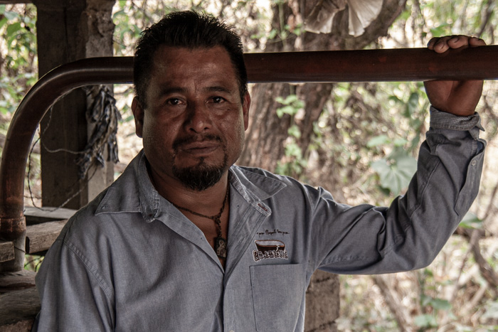 Mezcal-Rajabule-Maestro-Mezcalero-Juan-Reyes-4 Horizonte Sustentable - Tobalá 2022 Mezcal Rajabule Maestro Mezcalero Juan Reyes 4