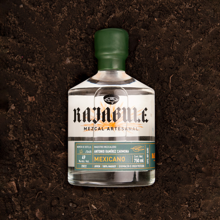 Horizonte Sustentable - Mexicano 2022 rajabule mezcal artesanal sustentable mexicano escena6